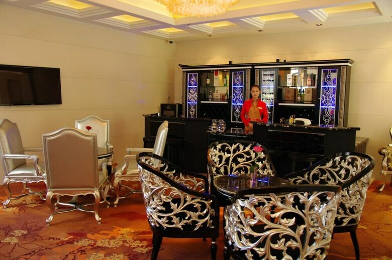 Imperial Palace Hotel