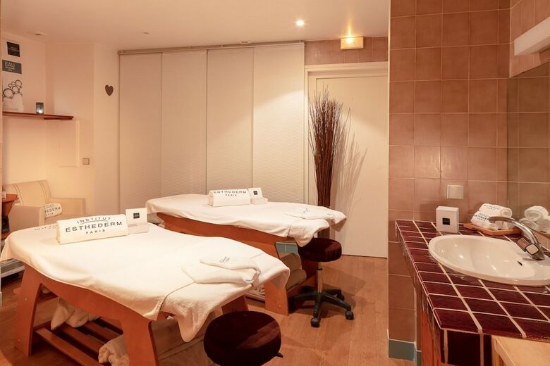 Hotel H�tel Le Palace Des Neiges