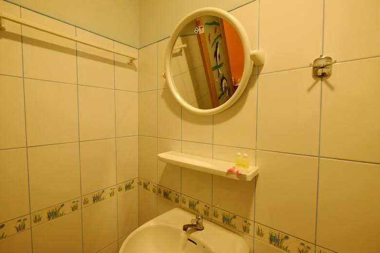 Hotel Amornrat Place