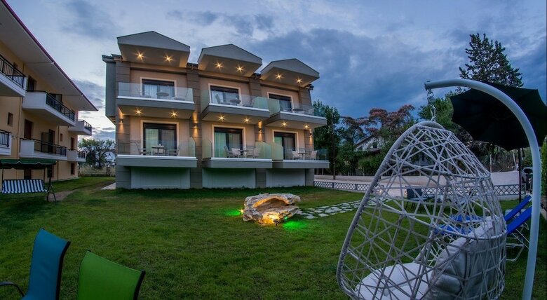 Hotel Grey House Apartments