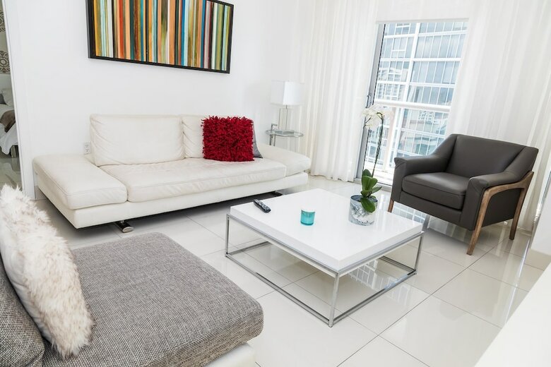 Icon Residences By Flashstay