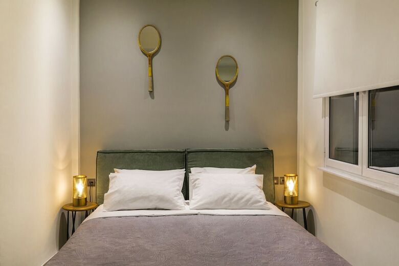 Hotel The Athens Version Luxury Suites