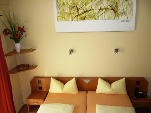 Hostal Pension Im Malerwinkel Kallm�nz