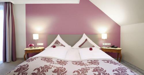 Hotel Restaurant Paradeism�hle