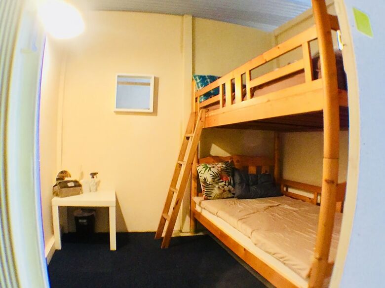Hostal Guest House Churayado Ishigakijima - Hostel