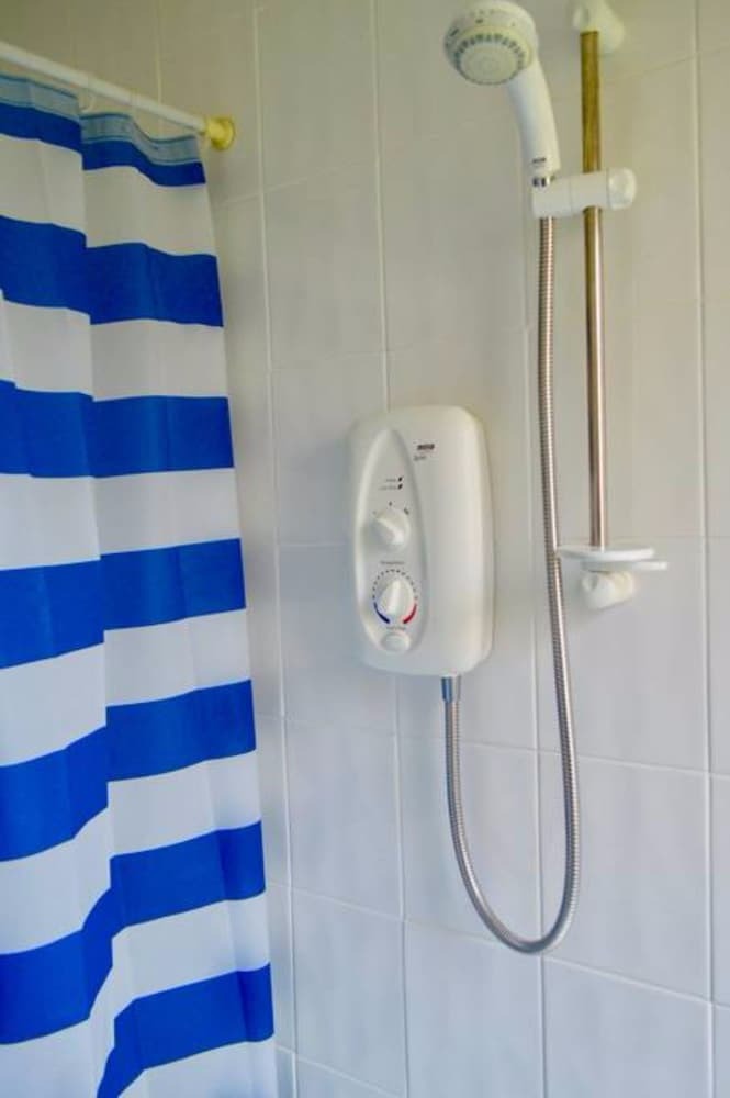 Apartamentos 2 Bedroom Flat With Free Street Parking
