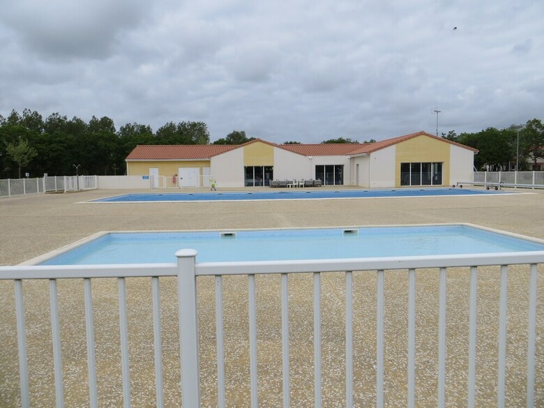 Hotel Les Vagues Bleues