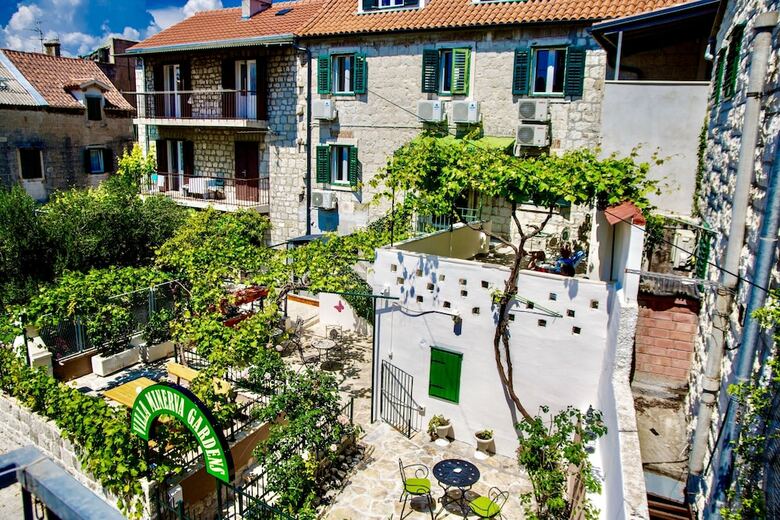 Apartamentos Villa Minerva Gardens