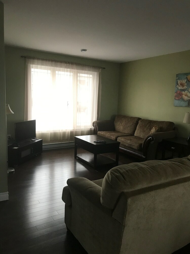 Motel Riverview Suites