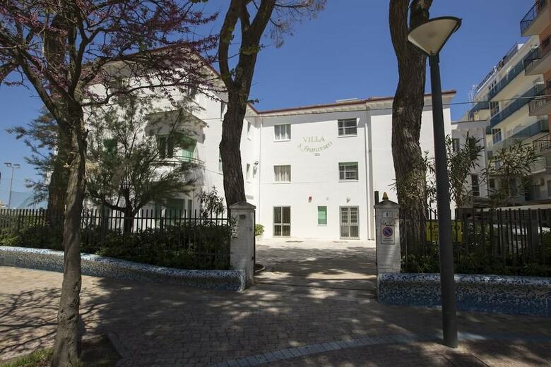 Hotel Casa Per Ferie Villa San Francesco