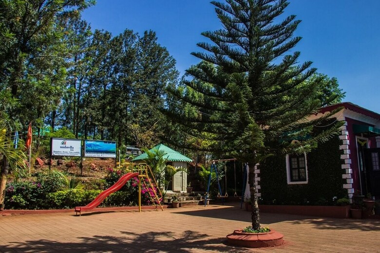 Hotel Umbrella Inn