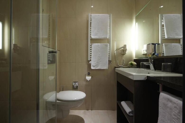 Intercityhotel Berlin Brandenburg Airport