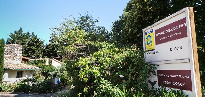 Bed & Breakfast Le Domaine Des Cigalines