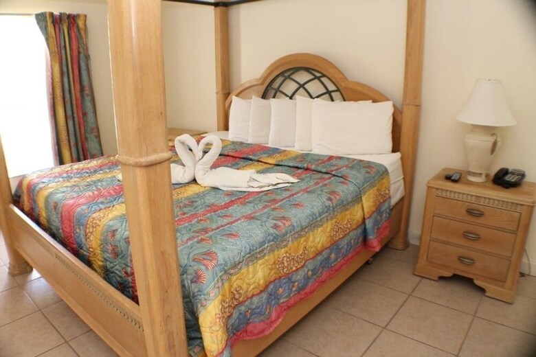 Lindfields 8801 - Three Bedroom Villa With Private Pool