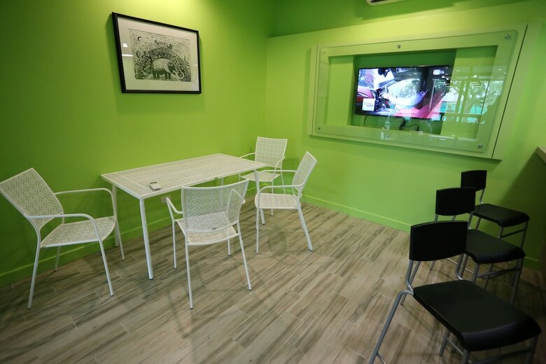 Hostal Bangkok Oasis Hotel
