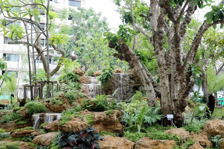 Hostal Bangkok Oasis Hotel
