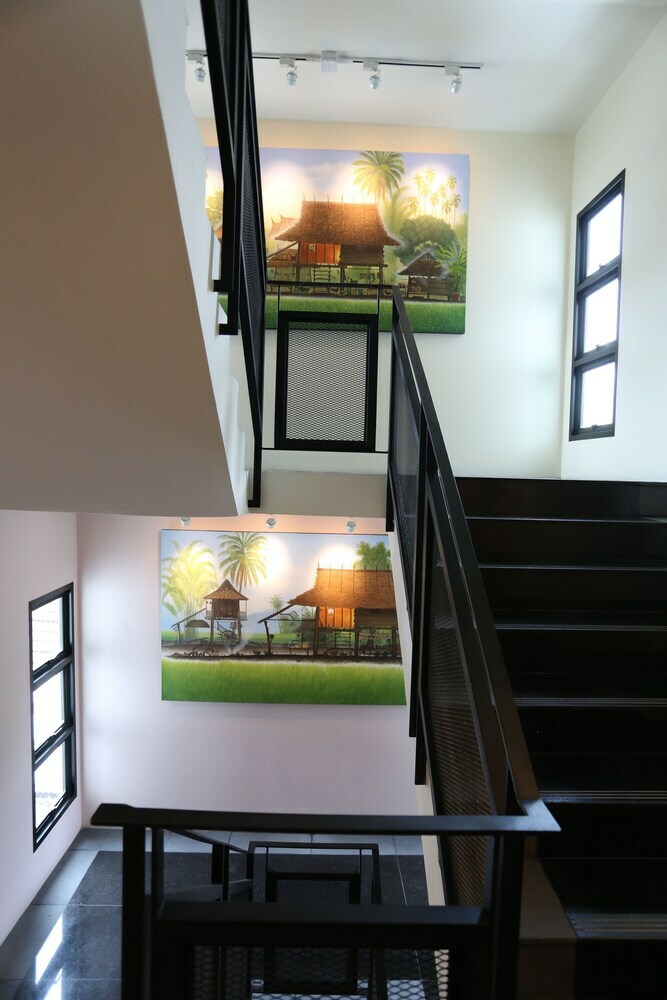 Hostal Bangkok Oasis Hotel