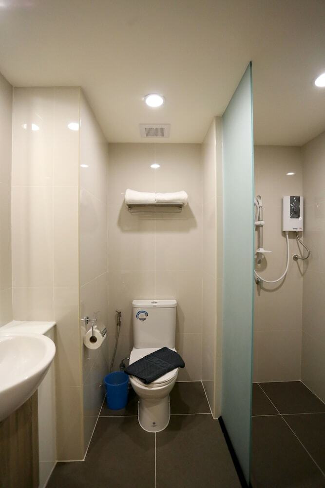 Hostal Bangkok Oasis Hotel