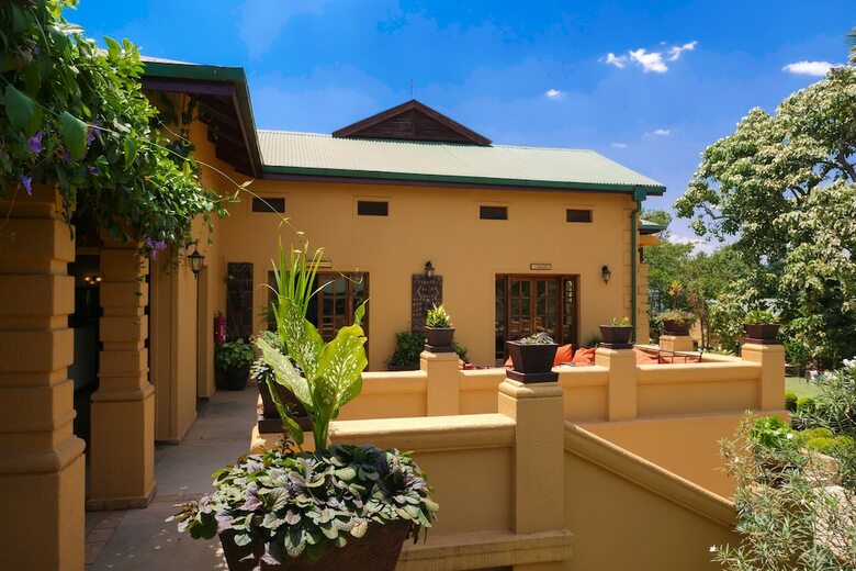 The Emin Pasha Hotel