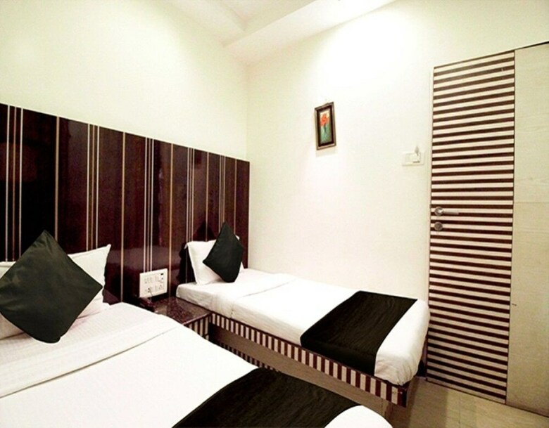 Hotel Room Maangta 122 - Andheri East