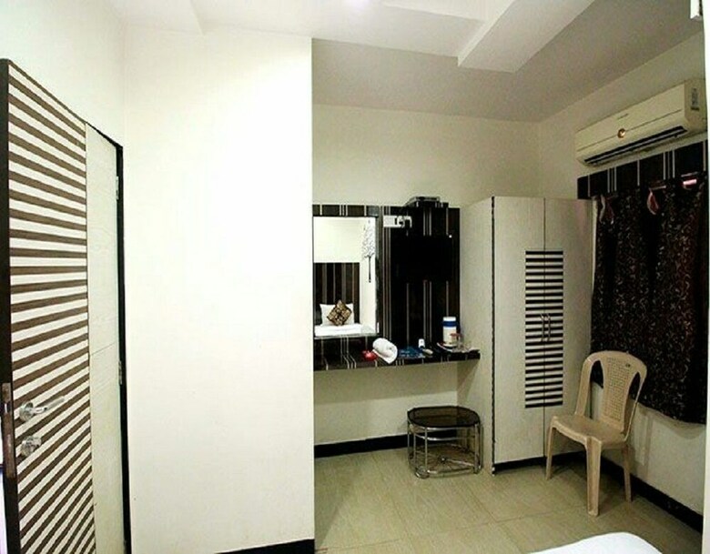 Hotel Room Maangta 122 - Andheri East