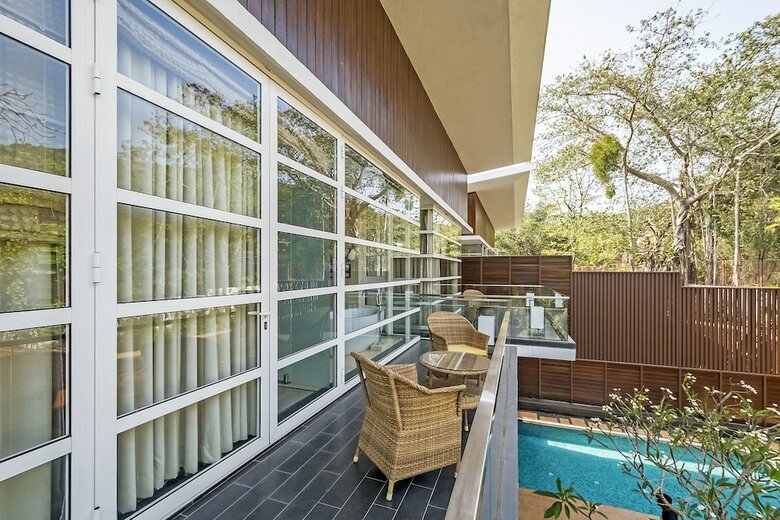 Guesthouser 4 Bhk Villa 4238