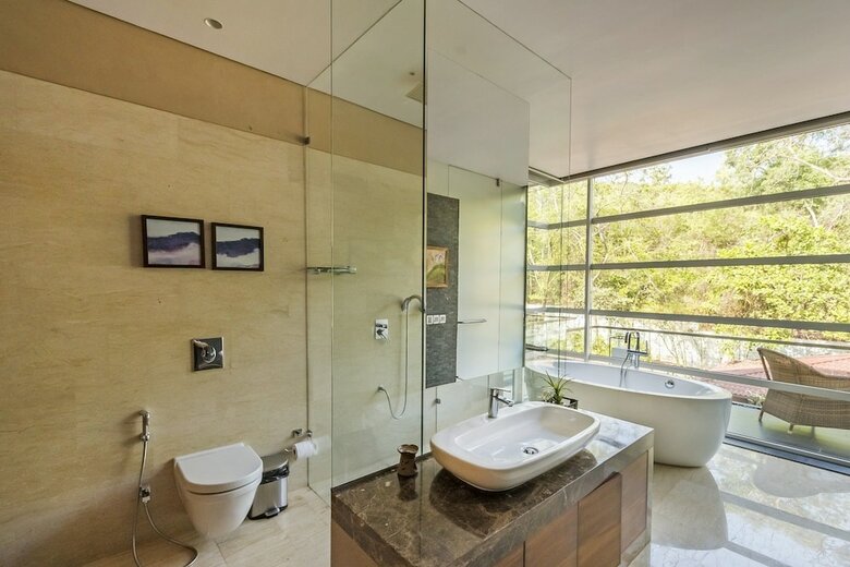 Guesthouser 4 Bhk Villa 4238