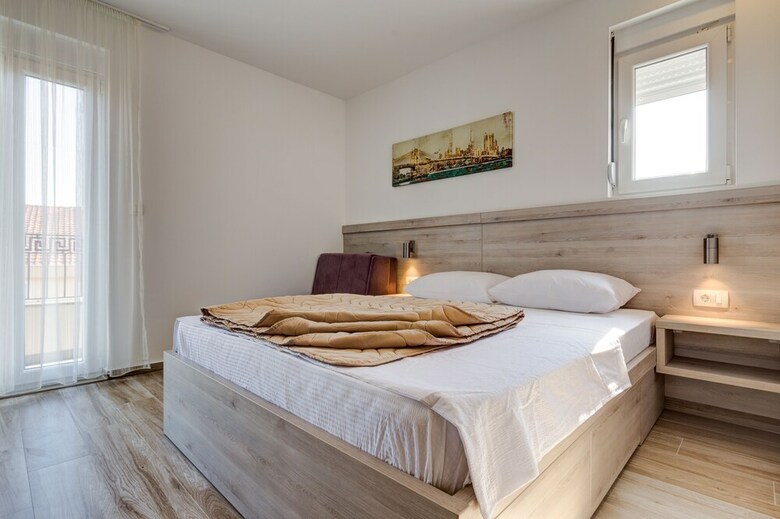 Aparthotel Almare Apartments  Budva