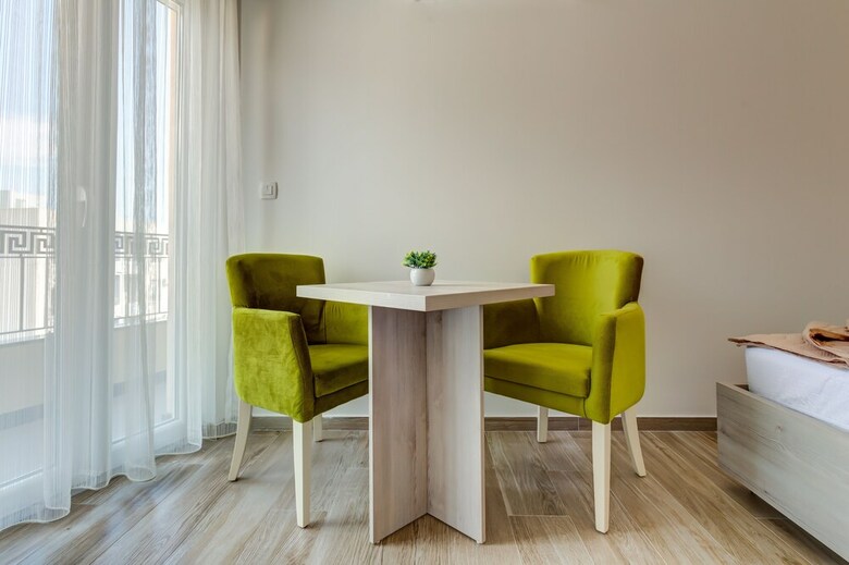 Aparthotel Almare Apartments  Budva