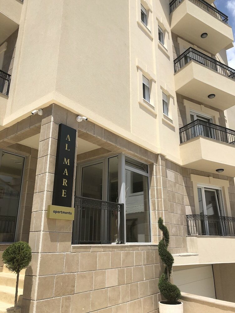Aparthotel Almare Apartments  Budva