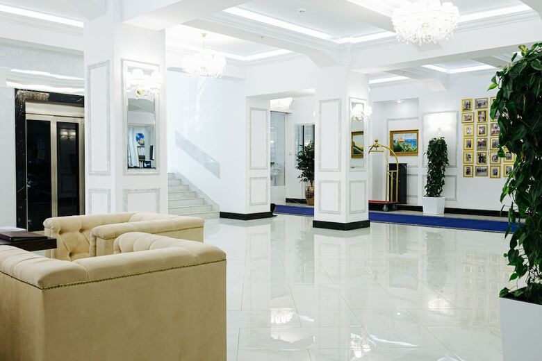 7 Avenue Hotel & Spa