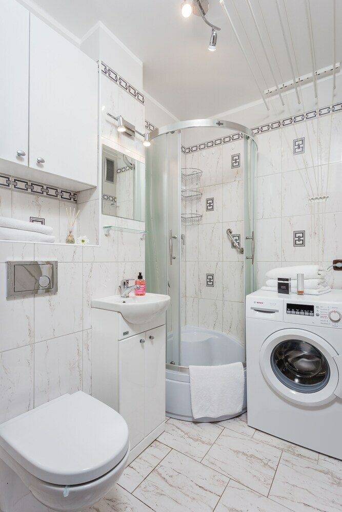 Unit Short Rent Apartment By Warsaw Metro Station