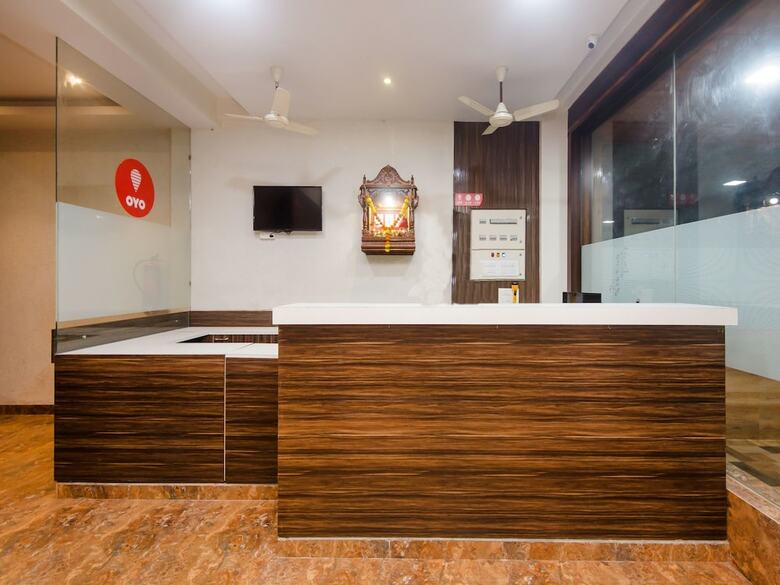 Hotel Oyo 12894 Bunty Residency