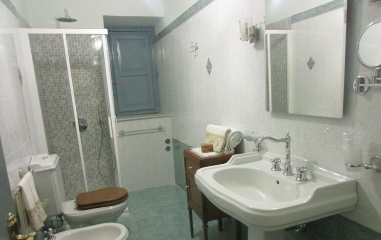 Bed & Breakfast Alexander Art Nouveau Suites