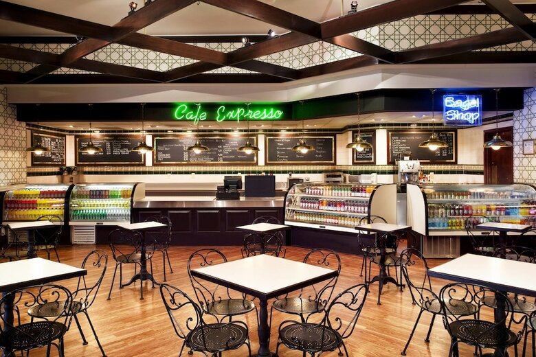 Hotel Sheraton Greensboro At Four Seasons