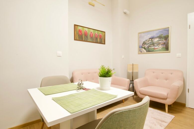 Apartamentos Europest Luxury Suites