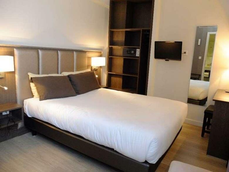 Hotel H�tel De Flore
