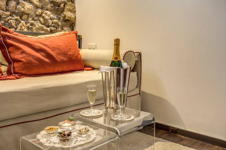 Bed & Breakfast Pantheonview - Luxury Suites