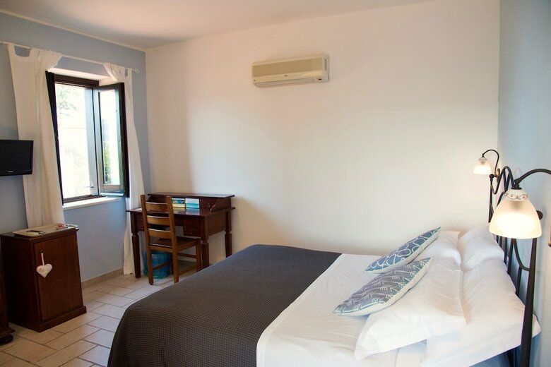 Bed & Breakfast Baia Di Trentova