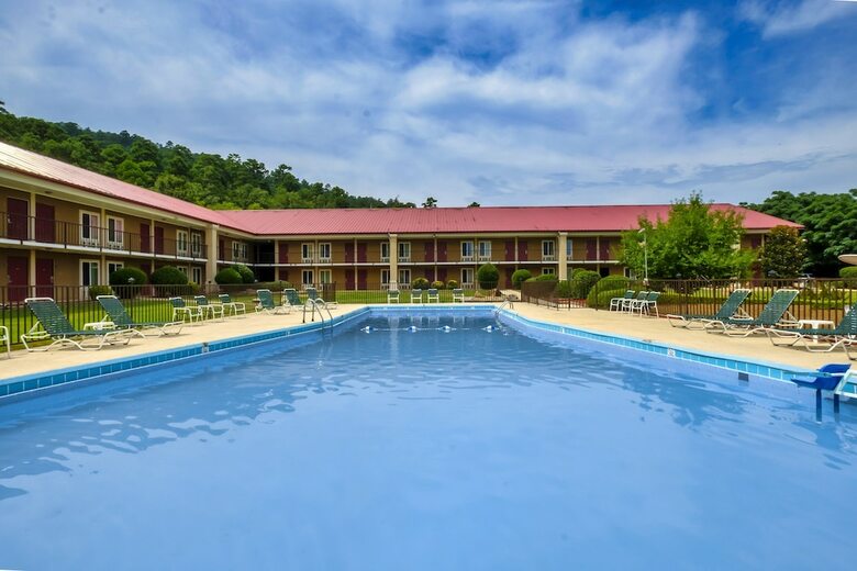 Red Roof Inn Hot Springs