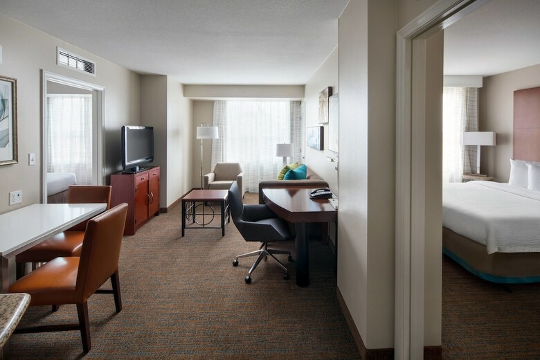 Hotel Residence Inn By Marriott Downtown Long Beach