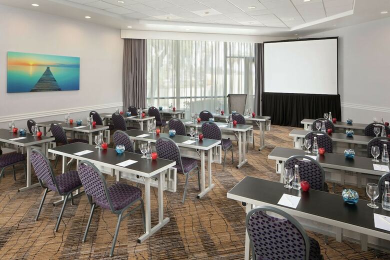 Doubletree By Hilton San Diego - Hotel Circle