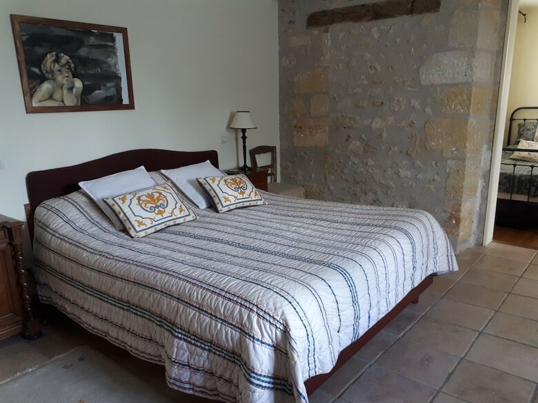 Bed & Breakfast La Rocheli�re