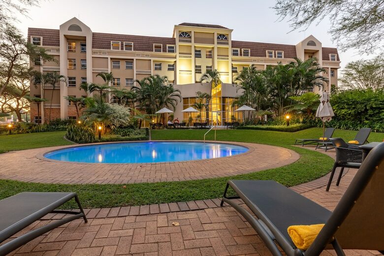 Hotel Stayeasy Emnotweni