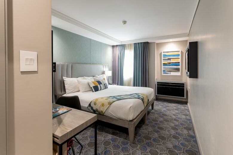 Hotel Stayeasy Emnotweni