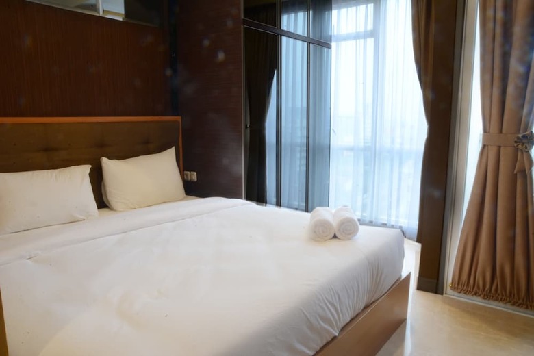 Studio At Menteng Park Apartment By Travelio