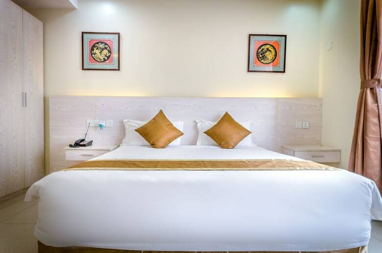 Hotel Nanjing Restaurant & Motel