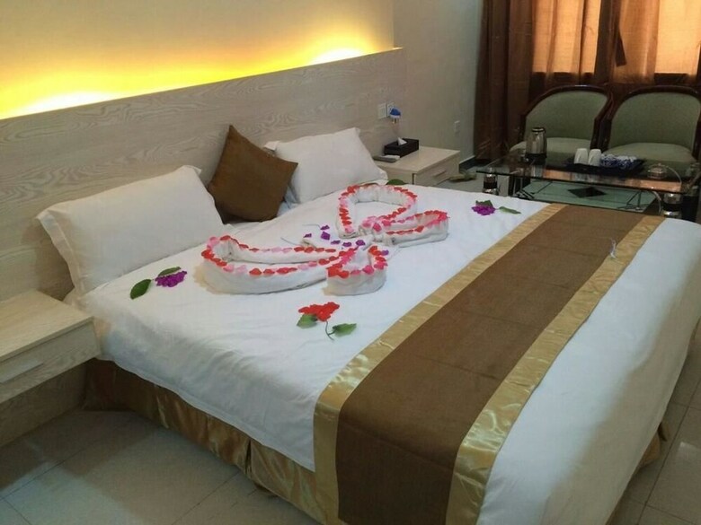 Hotel Nanjing Restaurant & Motel