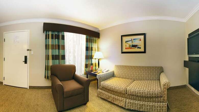 Vanllee Hotel And Suites
