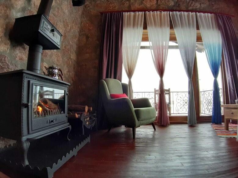 Hotel Cameli Tas Konaklar
